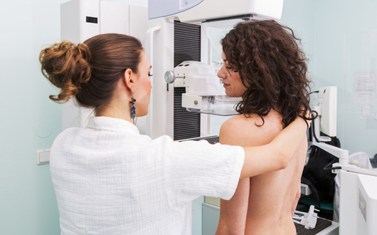 Silikon Protezlere Mamografi